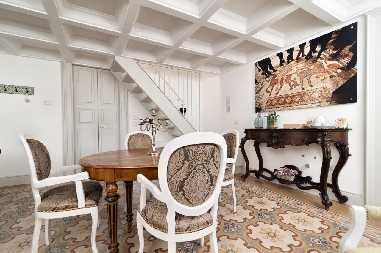 Palazzo Mandurino Luxury Relais Bed & Breakfast Zollino Exterior photo